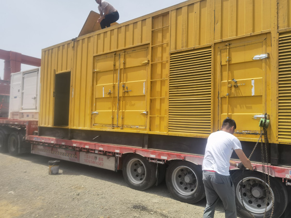 赣县除了负载情况和发动机维护,还有哪些因素会影响 200kw 柴油发电机的油耗?